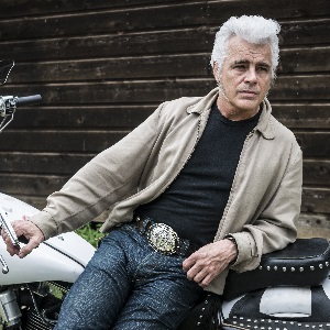 representation of Texas Tunes: Dale Watson at Lewisville Grand Theater